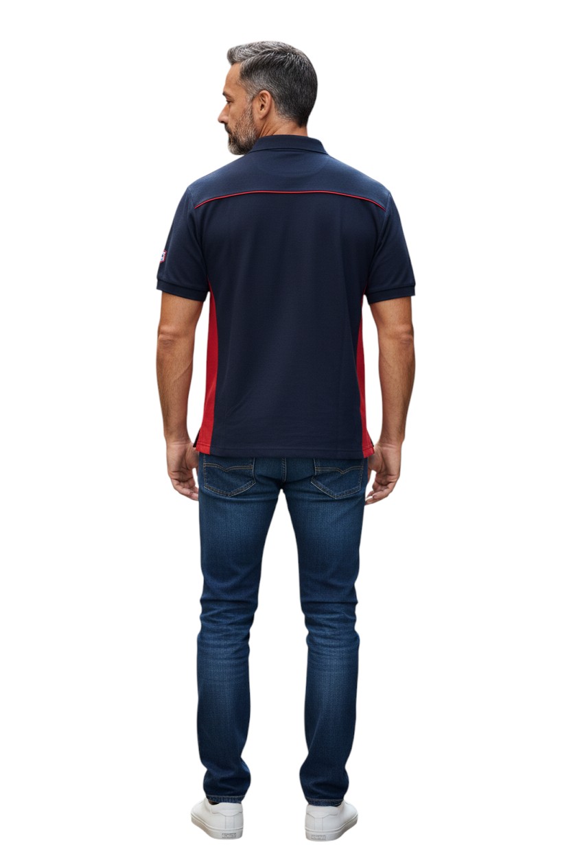 Modelo usando Camisa 51